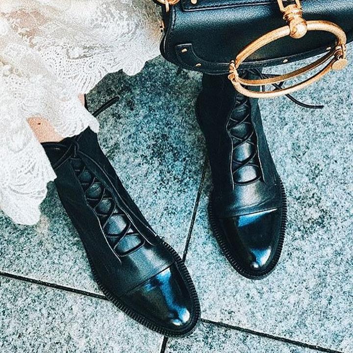 Hailey Bottes Femme en Cuir – Bottines Élégantes à Lacets avec Zip Latéral et Talon Confortable