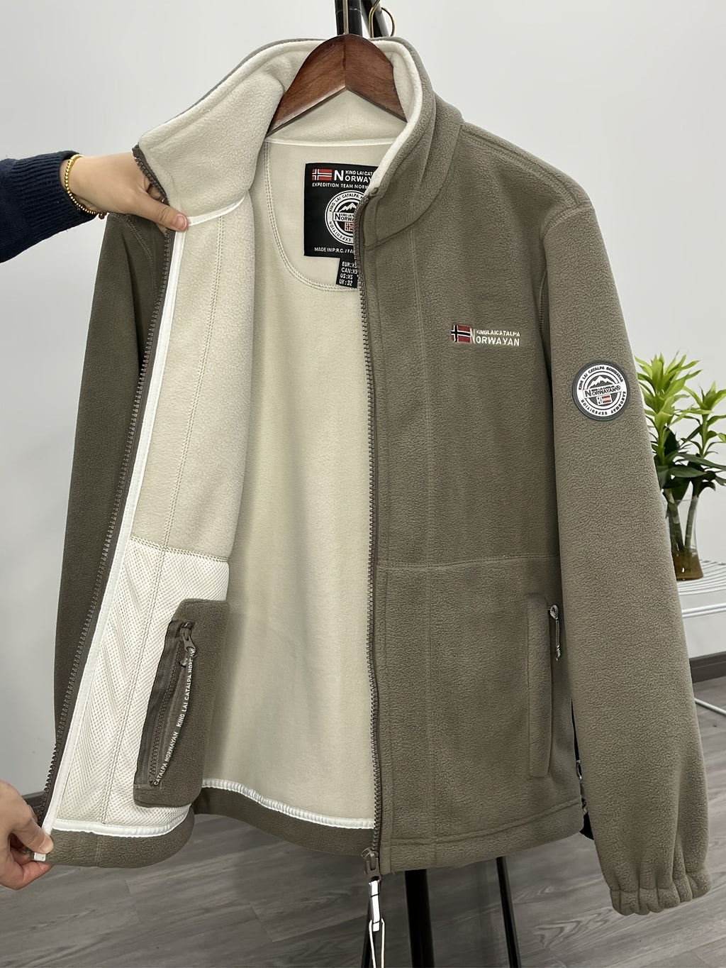 Brandon Veste Polaire Homme – Veste Outdoor Chaude et Légère avec Col Haut Protecteur
