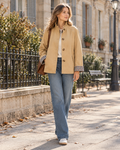 Lianne Veste Trench Femme Courte - Col à Volants, Poignets Écossais et Boutonnage Devant