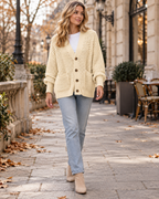 Queenie Cardigan Femme Ample en Maille Torsadée à Col V, Boutons et Poches Plaquées