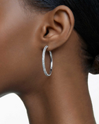 Savannah Boucles d'Oreilles Femme – Créoles Pavées de Cristaux Plaquées Rhodium Élégantes