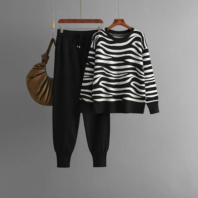 Kimberly Ensemble Femme en Maille – Ensemble Doux avec Motif Zébré Élégant et Pantalon Confortable