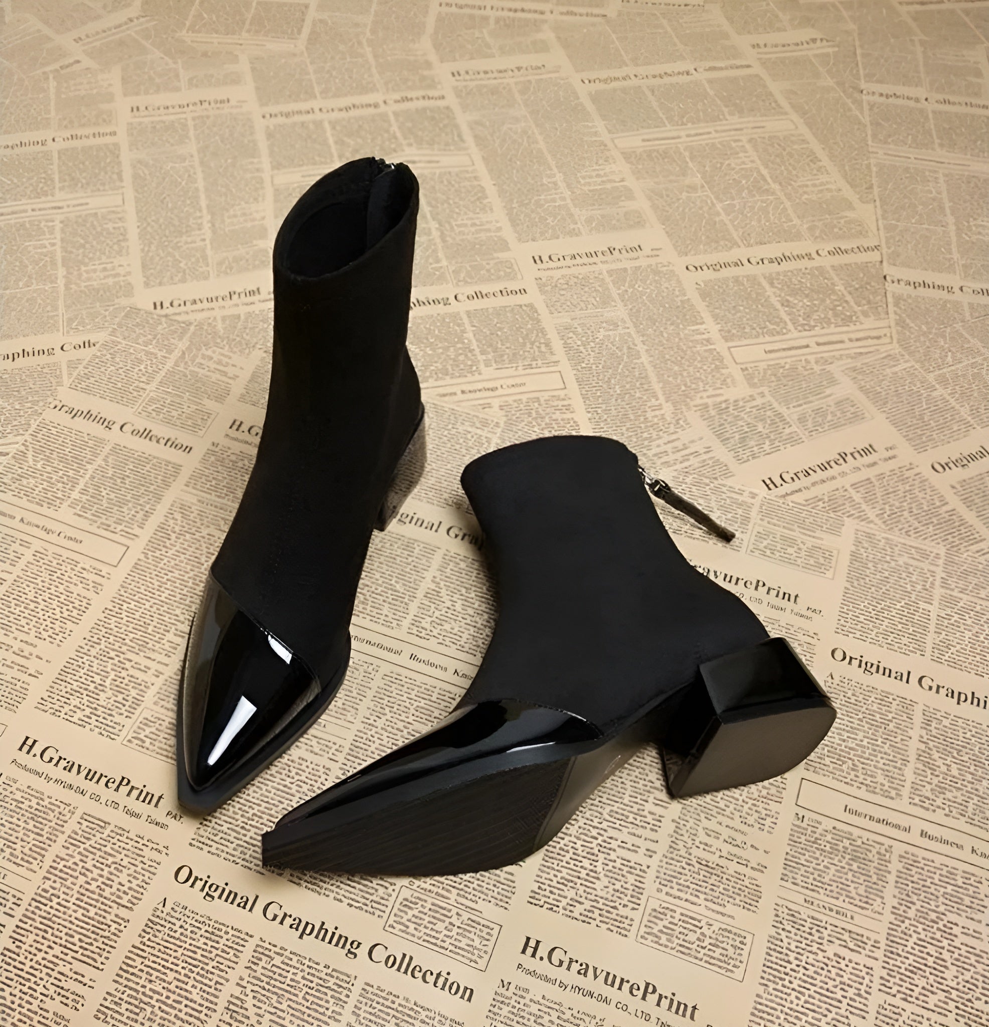 Vanessa Bottines Femme en Daim – Bottines Élégantes avec Détails Vernis et Talon Bloc Confortable