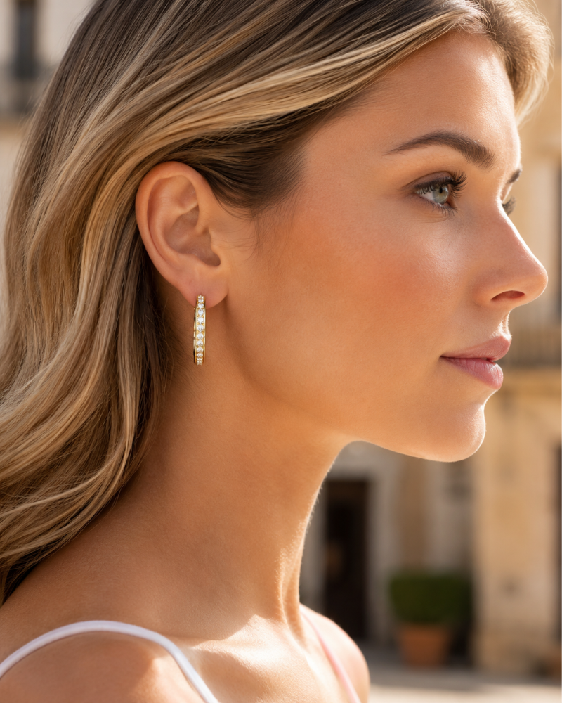 Elise Boucles d'Oreilles Femme – Créoles Plaquées Rhodium Pavées de Cristaux Transparents