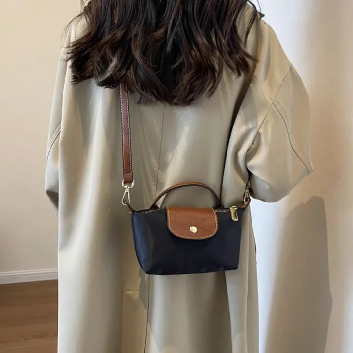 Bolso Bandolera Brooklyn para Mujer – Mini Bolso Cruzado Elegante de Cuero con Correa Ajustable