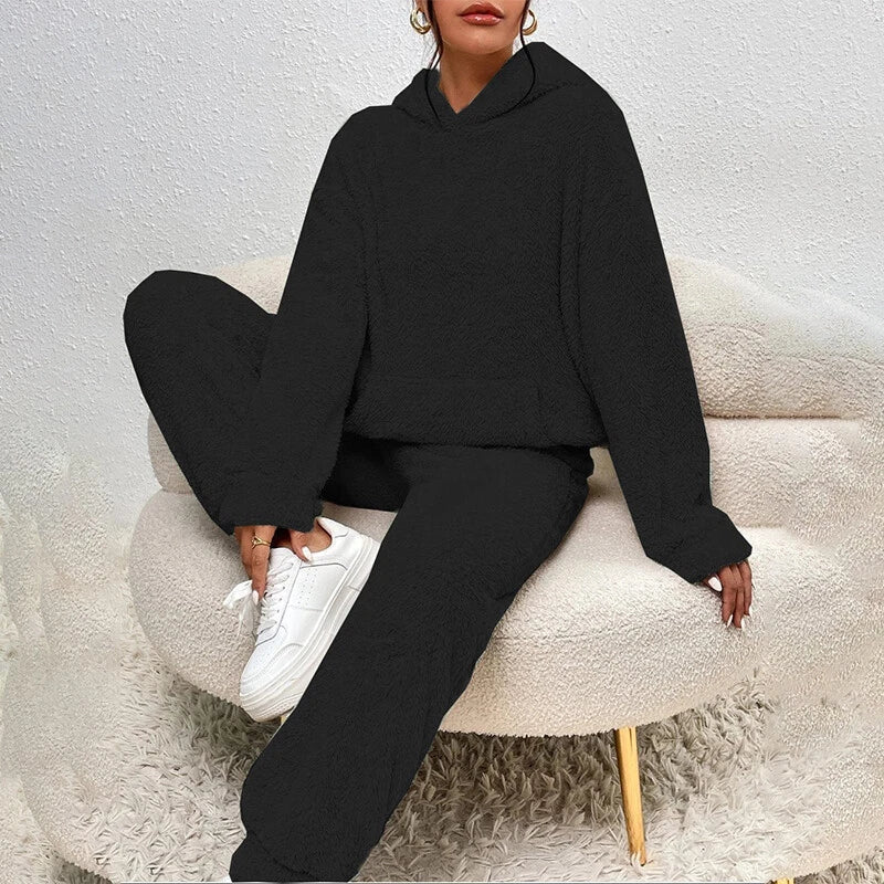 Sarah Women's Set – Soft Fleece Pyjama Set with Hoodie & Loose Trousers for Winter
