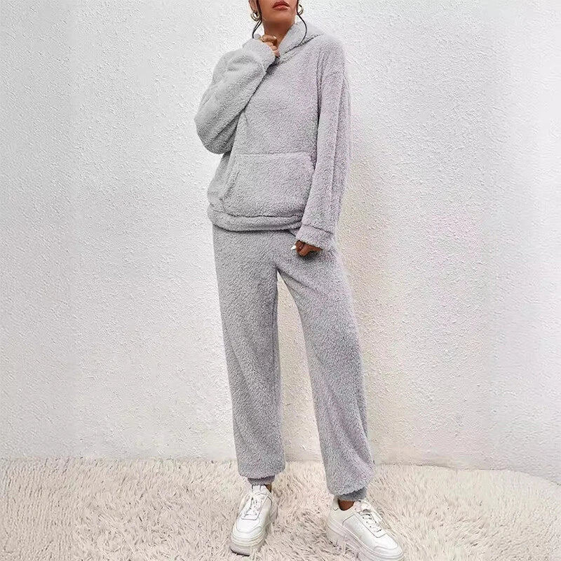 Sarah Ensemble Femme – Ensemble Pyjama en Polaire Douce avec Capuche & Pantalon Ample pour l'Hiver