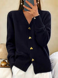 Megan Gilet Femme en Maille – Cardigan Élégant avec Boutons Cœur et Coupe Confortable